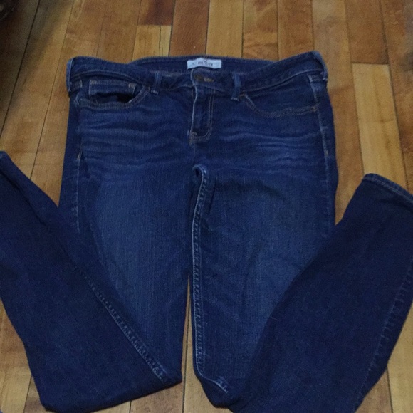 Hollister jeans - Picture 2 of 3